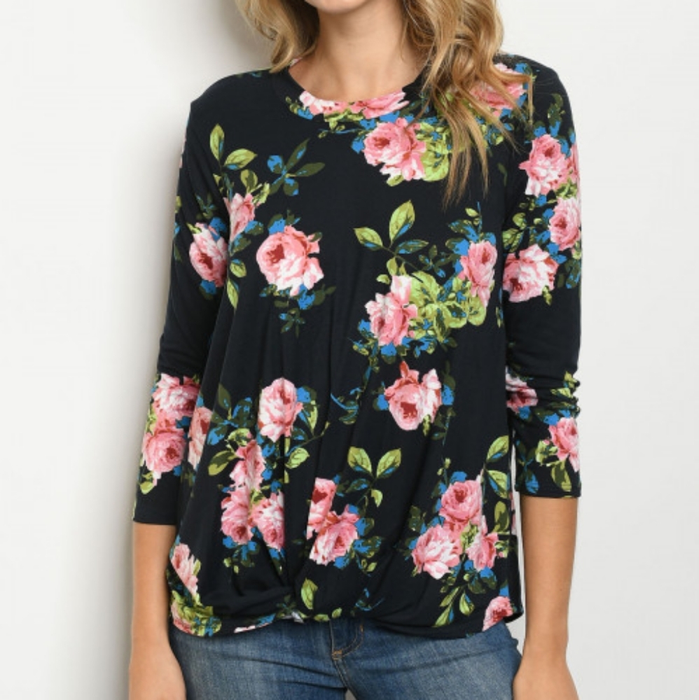 New Junior's Boutique black floral print knot top